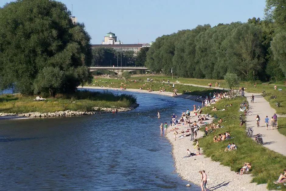 München Picknick an der Isar