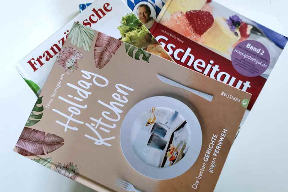 Cookbooks that a traveler must have for pleasure