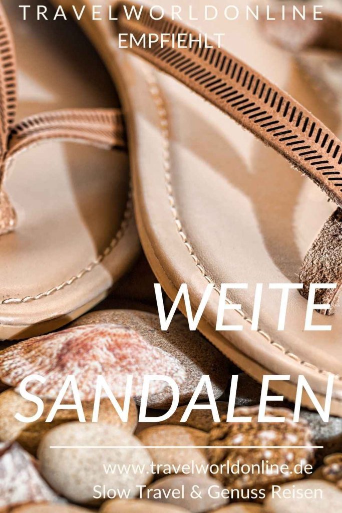 wide sandals ladies