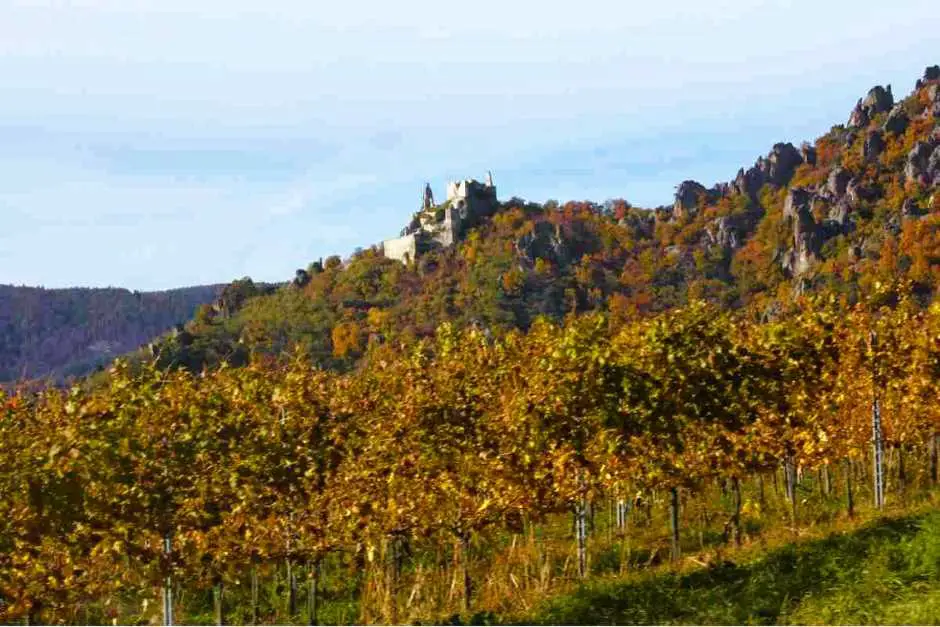 Die Burg in Dürnstein im Herbst