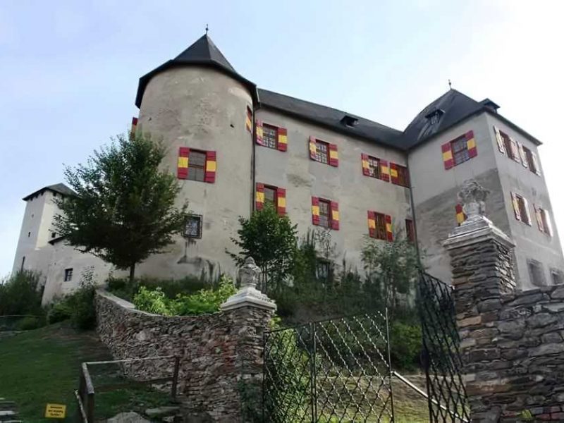 Ritteressen in der Burg Lockenhaus