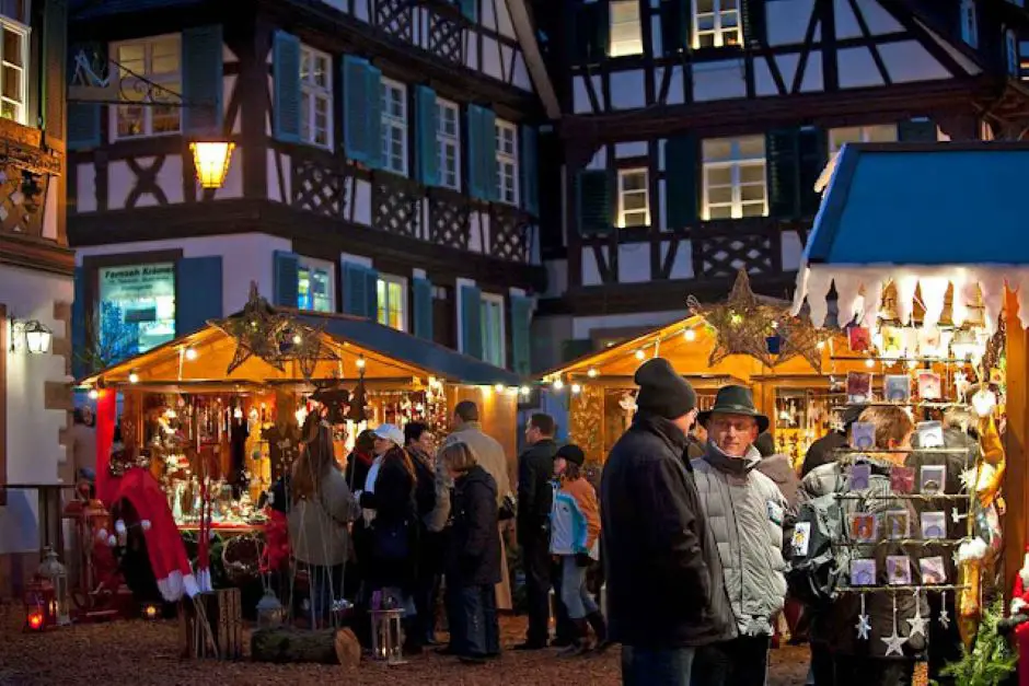 Handicrafts at the Gengenbach Christmas market in the Black Forest © Copyright Tourismus Baden-Württemberg