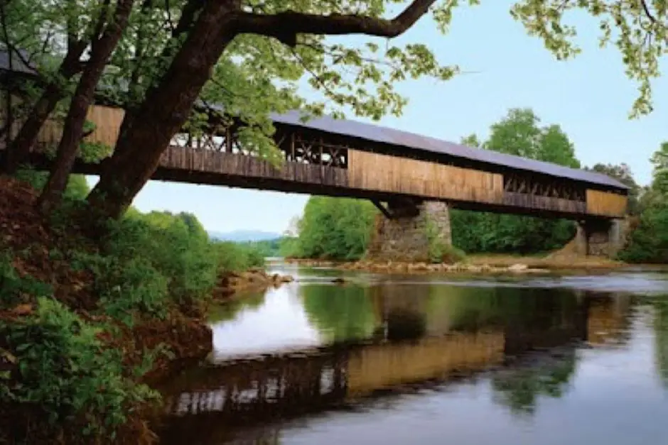 Cornish Windsor Bridge © Copyright New Hampshire Department of Travel and Tourism Development