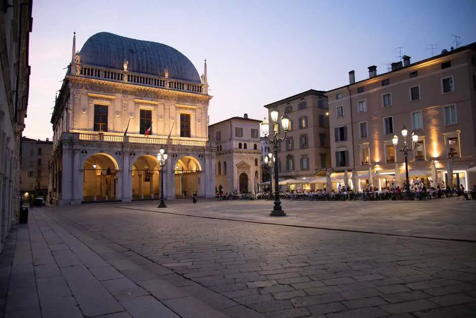 The Italian Christmas cake Bossolà comes from Brescia