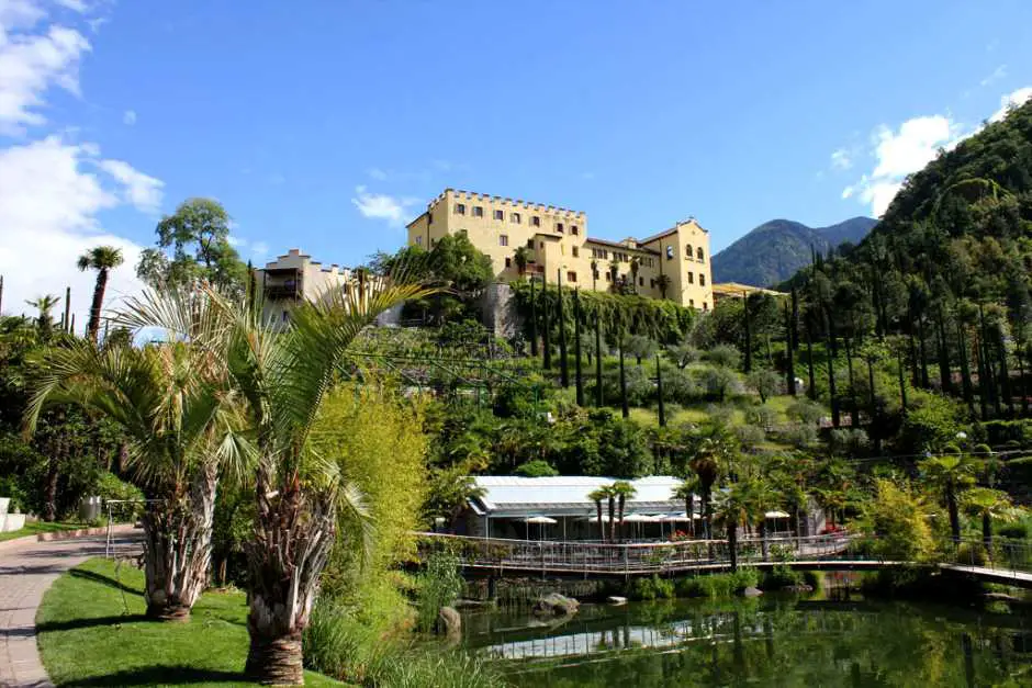 Trautmannsdorf Castle - Europe travel destination of the Empress of Austria