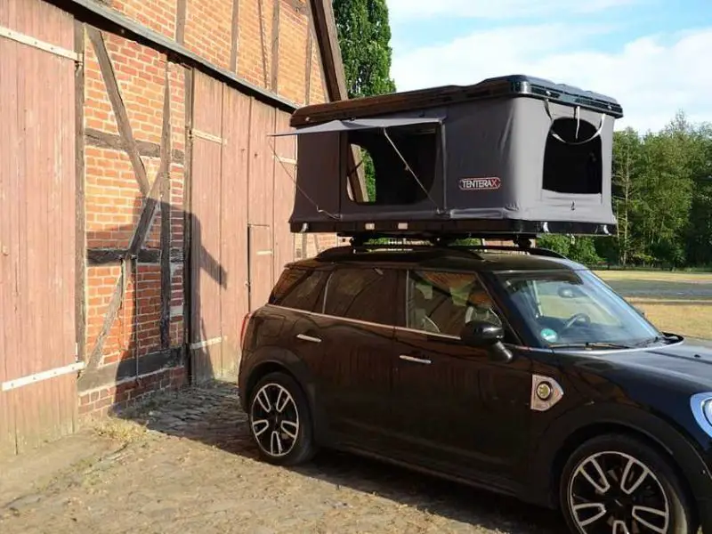 roof tent car