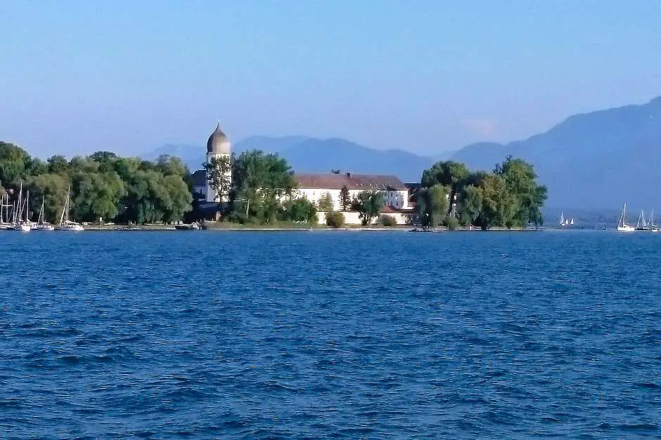 Chiemgau Wandern auf Frauenchiemsee 