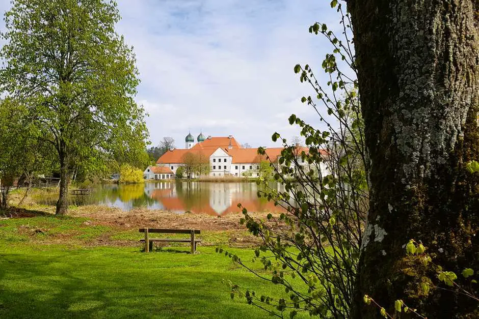 Im Chiemgau wandern bei Kloster Seeon