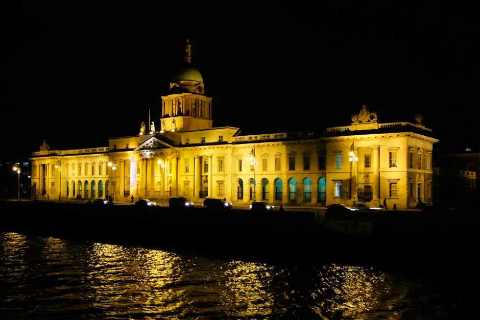 Custom House - eine der Irland Dublin Sehenswürdigkeiten