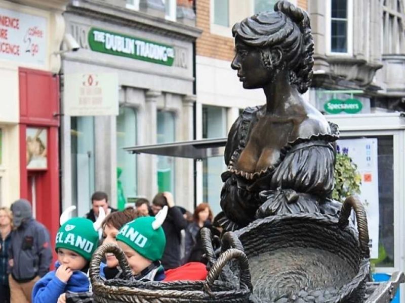 Molly Malone - eine der Dublin Sehenswürdigkeiten