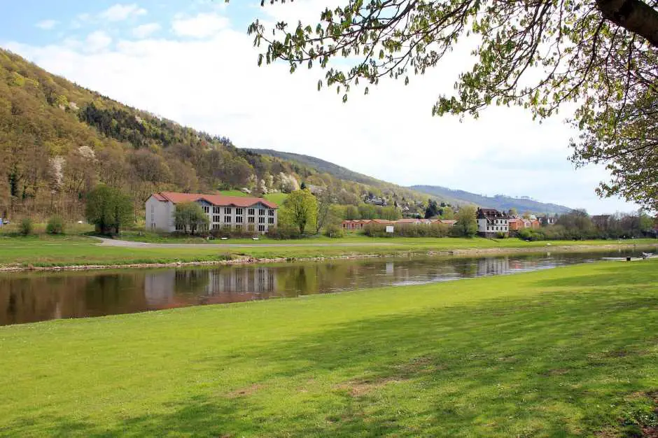 Fluss Weser im Weserbergland