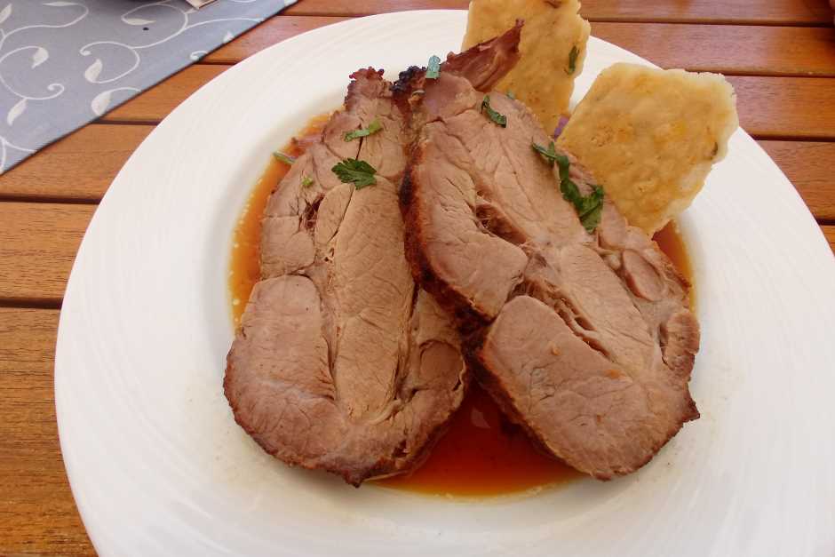 roasted pork with dumplings