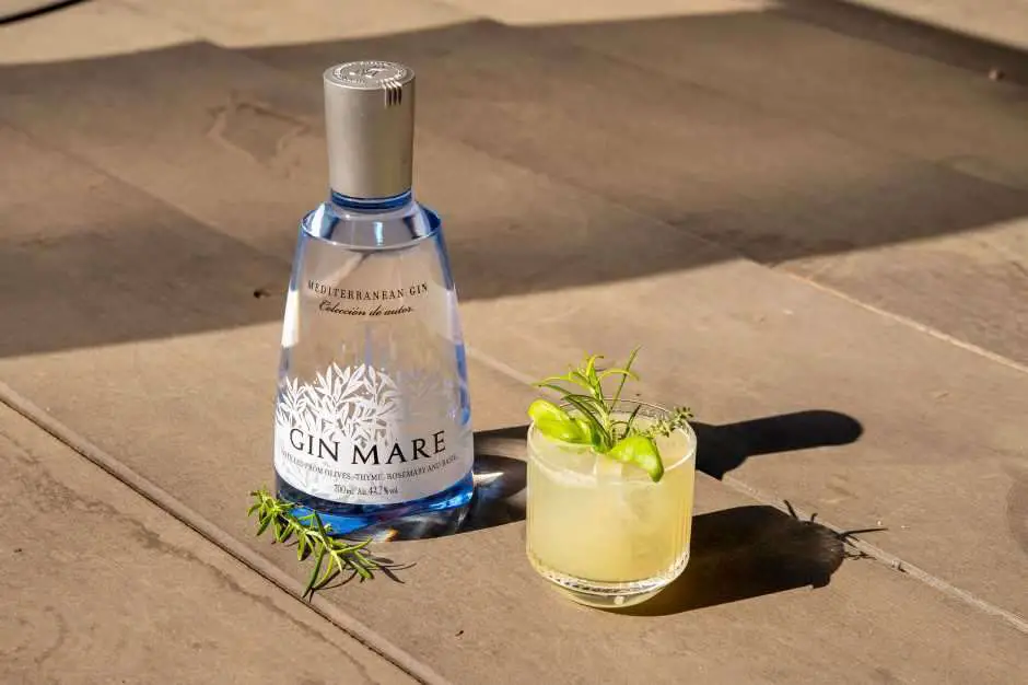 Gin Mare Cocktails Foto: djd/www.ginmare.com