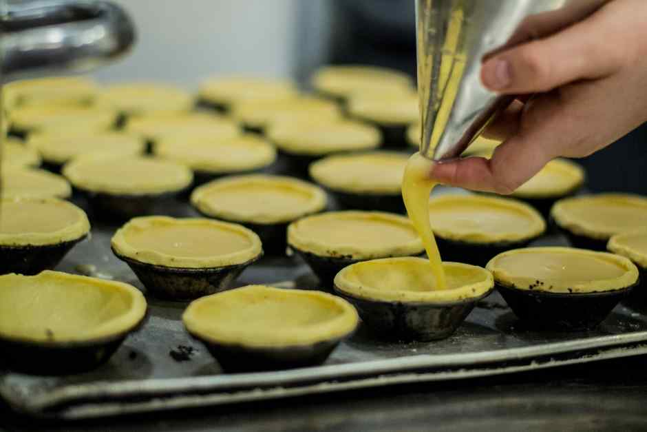 Pasteis de Nata füllen