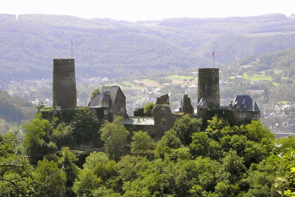 Thurant Castle on the Moselle