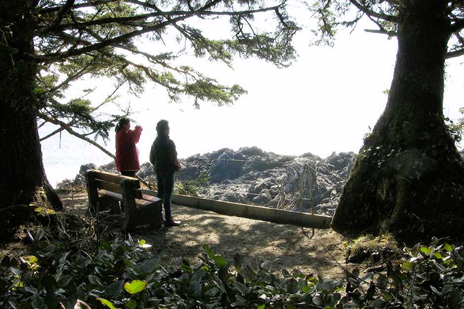 Viewpoint at Amphitrite Lighthouse