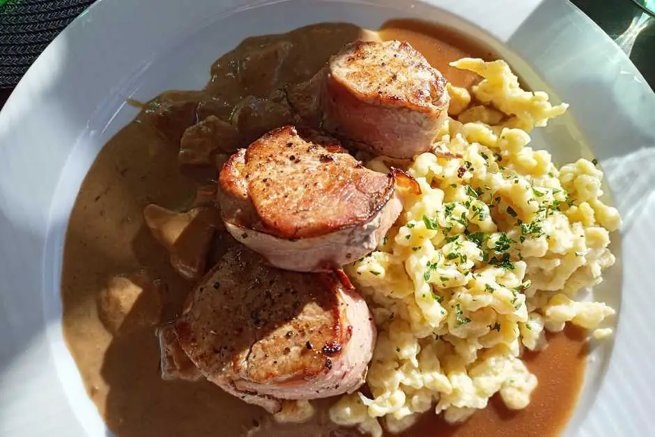 Pork fillet in mushroom sauce with spaetzle