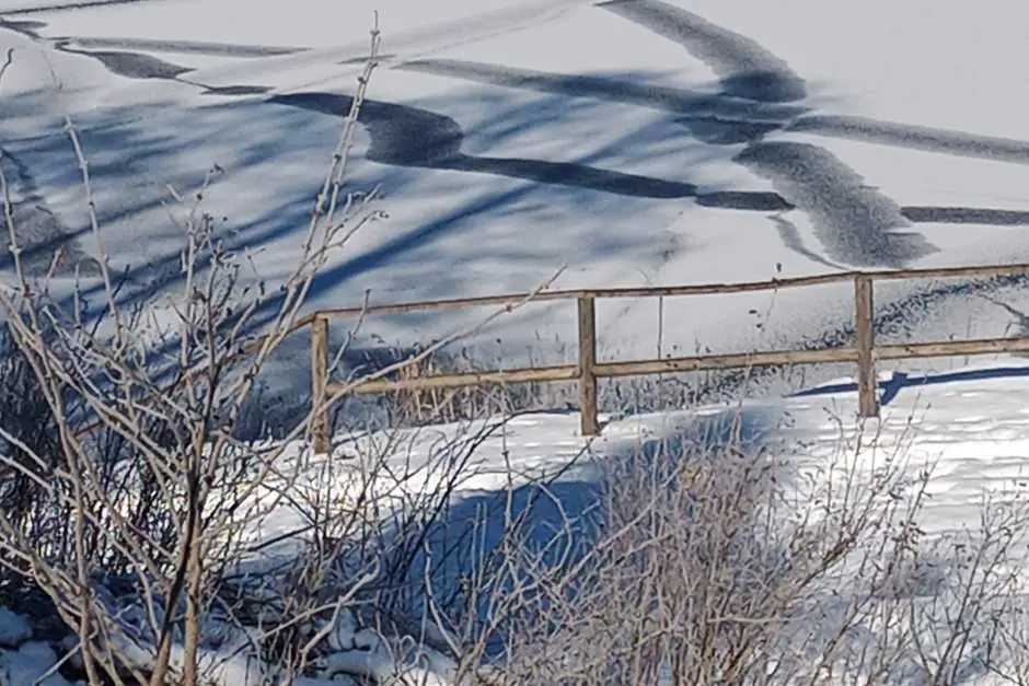 Winter hiking at the Lipno Dam