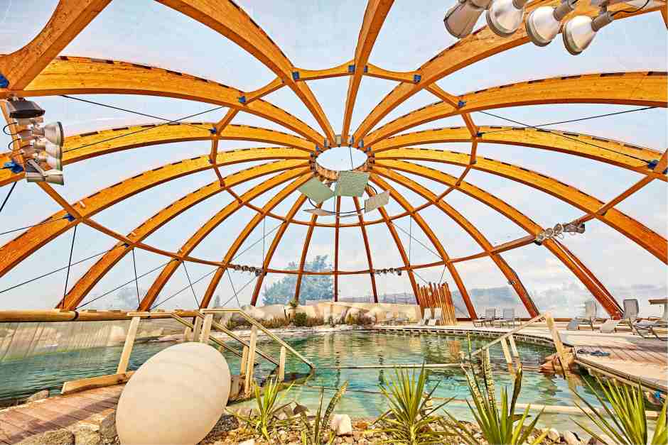 Die Kuppel am Salzsee der Franken-Therme