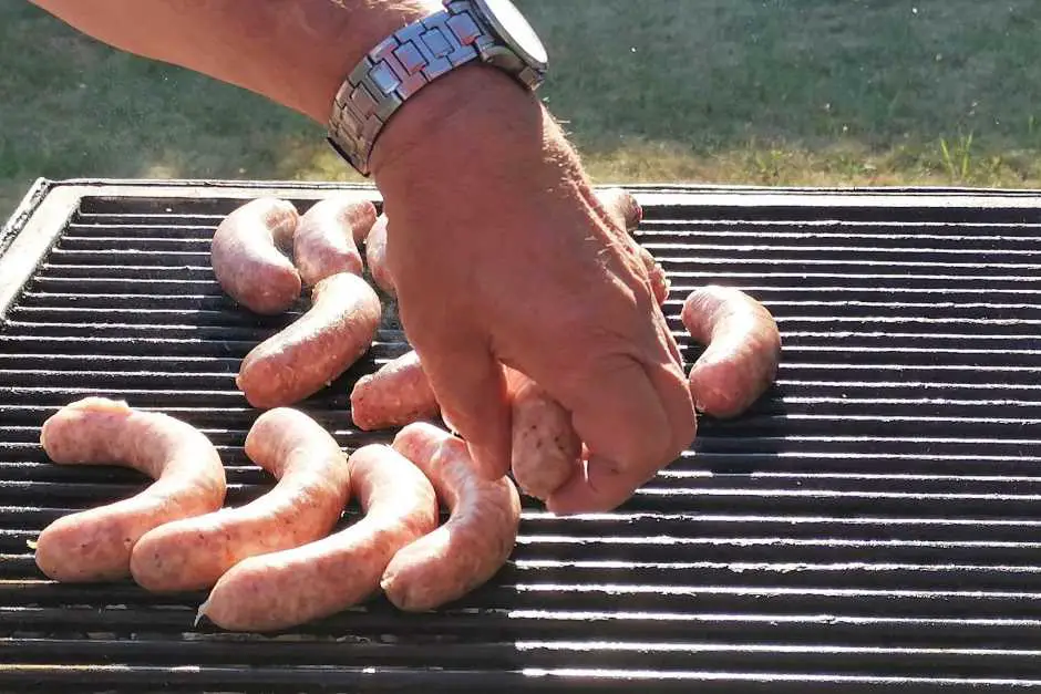 Grilling bratwurst at the campsite in Aachen