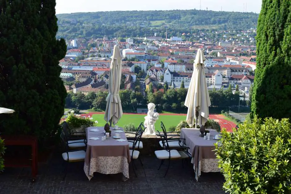 Restaurant terrace in the castle hotel Steinburg