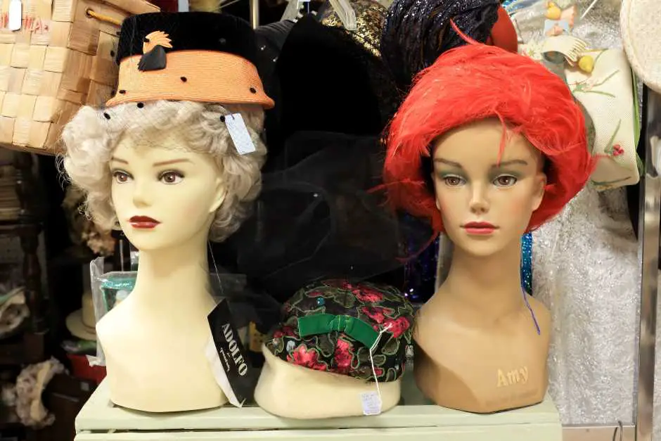 Vintage Shopping im Festival Flea Market in Pompano Beach