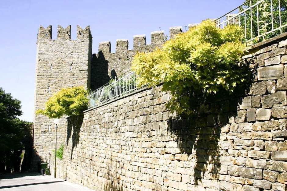 Stadtmauer, eine der Piran Sehenswürdigkeiten