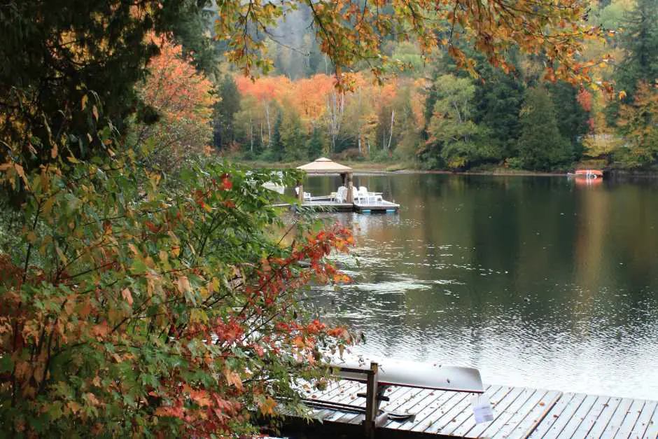 Algonquin Park Unterkunft. Von Luxus-Hotels bis hin zu gemütlichen Cottages.