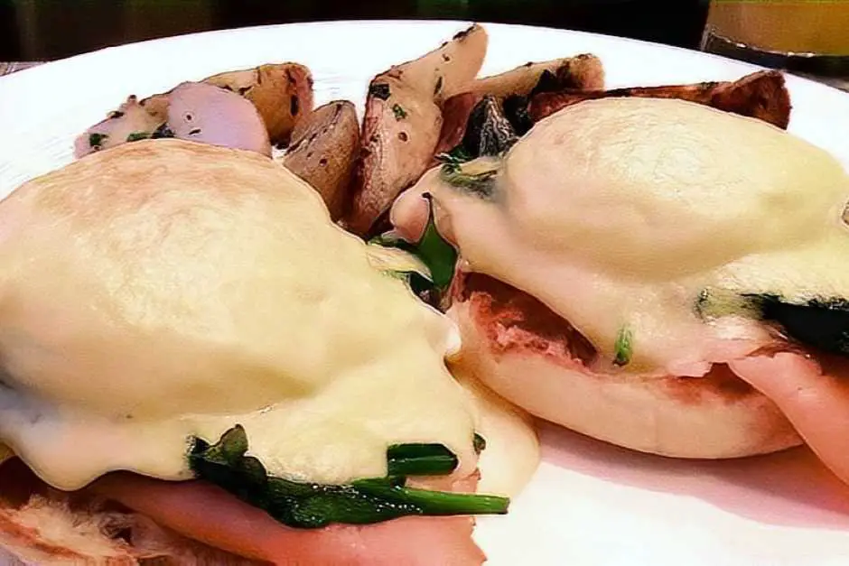 East Coast Eggs Benedict im Chateau Laurier