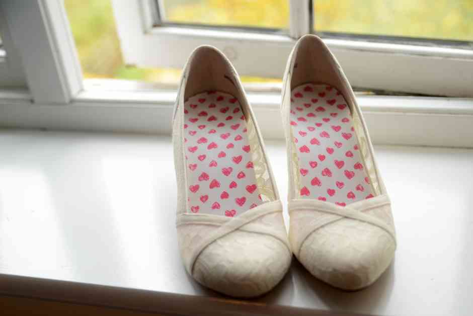 Elegant pumps