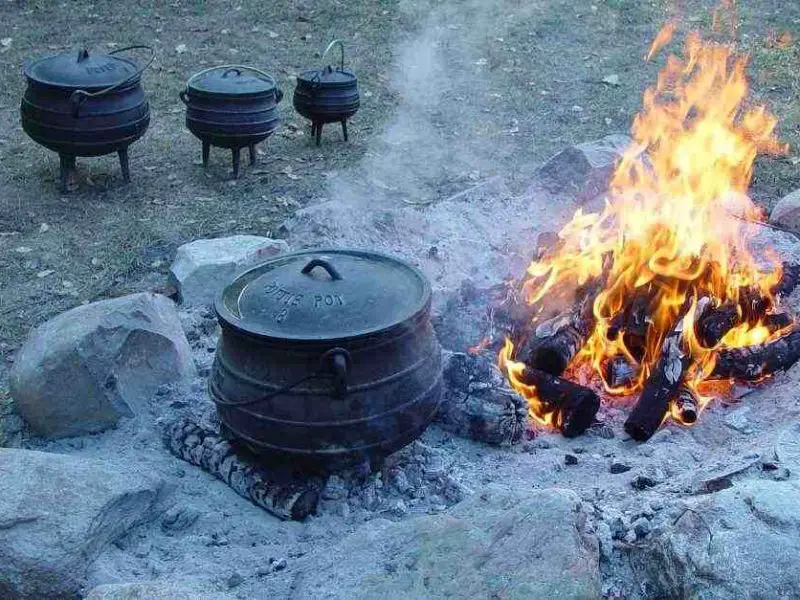 Dutch oven sizes