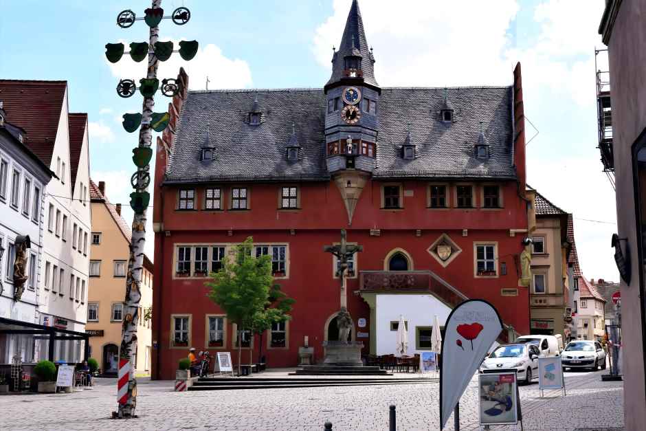 Ochsenfurt - Urlaub beim Winzer in Franken