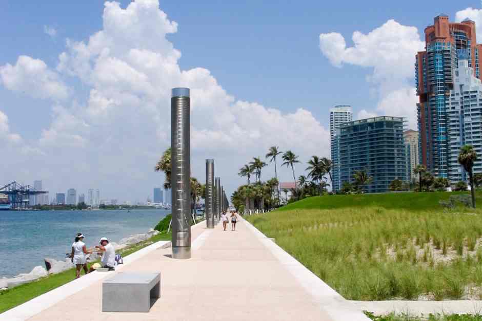 The South Pointe Promenade