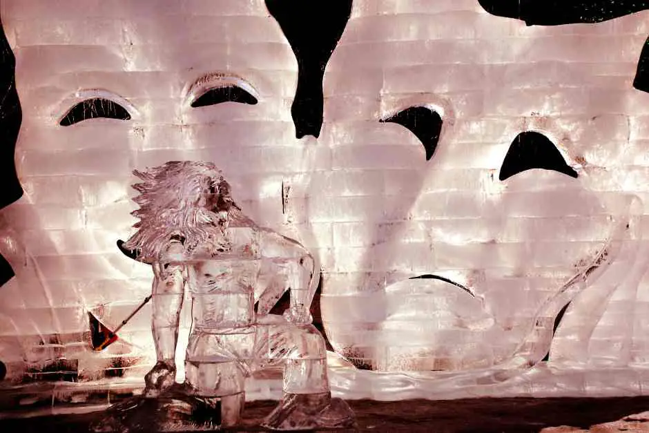 Ice sculptures from 2009