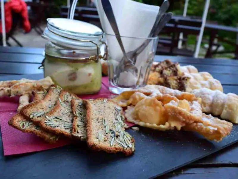 Culinary travel on the Sausal Wine Route