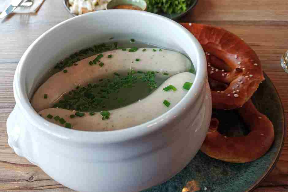 Weißwurst mit Brezn