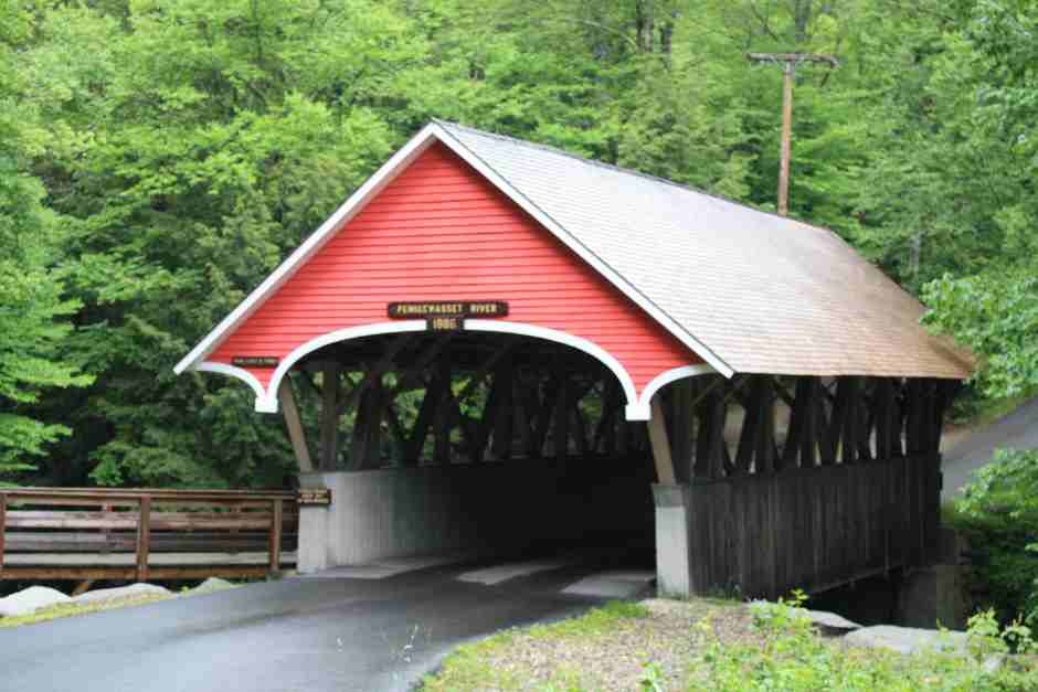 Covered Bridge Vermont im Indian Summer