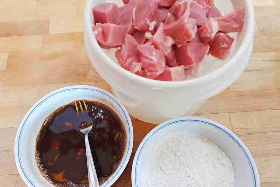 Zubereitung des Schweinefleischs